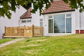 Host Stay Robin s Nest