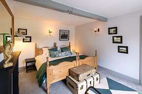 Host Stay Virginia House