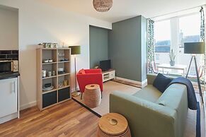 Host Stay Abbey Nest