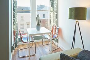 Host Stay Abbey Nest