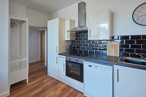 Host Stay Abbey Nest