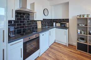 Host Stay Abbey Nest