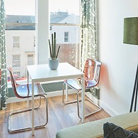 Host Stay Abbey Nest