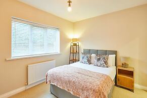 Host Stay Watch House