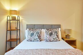 Host Stay Watch House