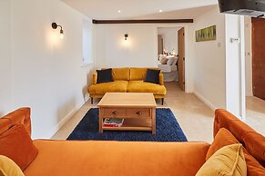 Host Stay The Granary