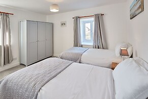 Host Stay The Granary