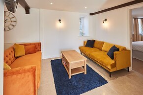 Host Stay The Granary