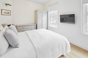 Host Stay Victorian Seahouse