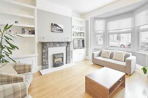 Host Stay Victorian Seahouse