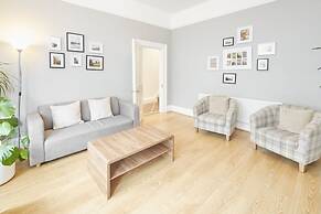 Host Stay Victorian Seahouse