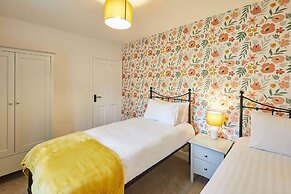 Host Stay Kenmore