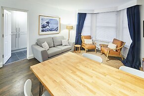 Host Stay South Bay Garden Apartment