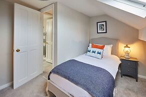 Host Stay Ebb Tide