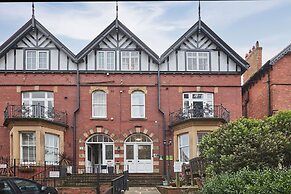 Host Stay Park Place Apartment