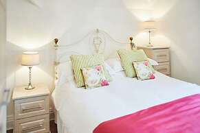 Host Stay Park Place Apartment