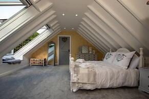 Host Stay Millfield Cottage