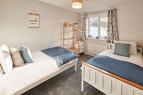 Host Stay Station Cottage