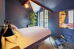 Host Stay Tripps Mews