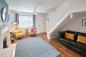 Host Stay Garden Cottage