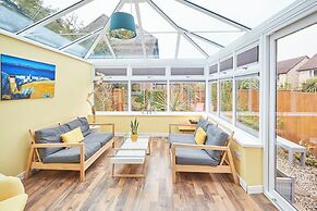 Host Stay Garden Cottage