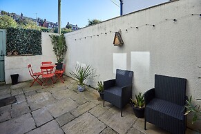 Host Stay High Street