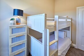 Host Stay High Street