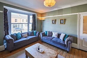 Host Stay High Street