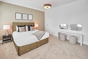 Host Stay Roslyn House