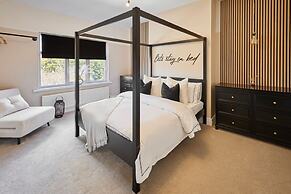 Host Stay The Retreat