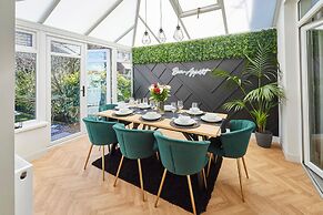 Host Stay The Retreat