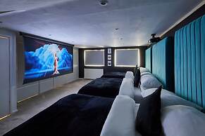 Host Stay The Retreat