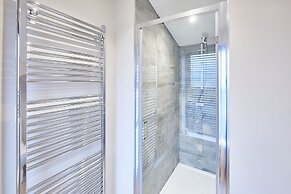 Host Stay Ramblers Retreat