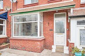 Host Stay Blue Sky Cottage