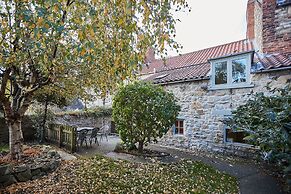 Host Stay Hall Garth