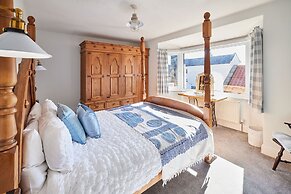 Host Stay Mumbles Cottage