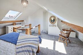 Host Stay Mumbles Cottage