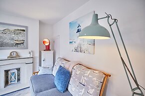 Host Stay Mumbles Cottage