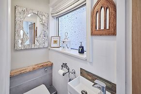 Host Stay Mumbles Cottage