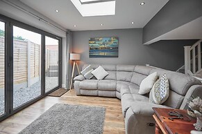 Host Stay The Old Jail Barber s Shop