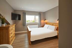 Host Stay The Old Jail Barber s Shop