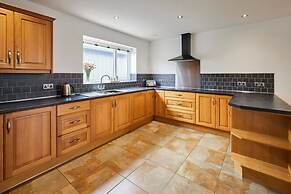 Host Stay Dove Cottage