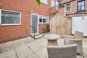 Host Stay Pearl Street