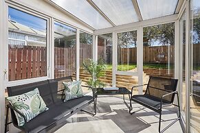 Host Stay Cleveland Rest