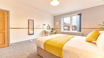 Host Stay Inness House