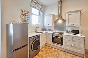 Host Stay 2 Maritime Apartments