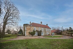 Host Stay Silton Hall