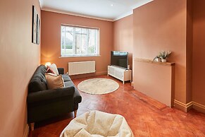 Host Stay Silton Hall