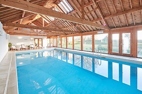 Host Stay Silton Hall