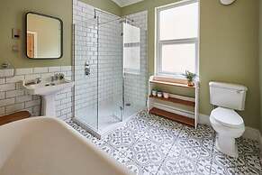 Host Stay Hidden Gem